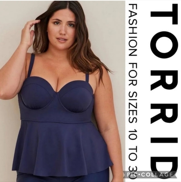 NWT Torrid sz 3 Navy Underwire Swim Top - Picture 1 of 5